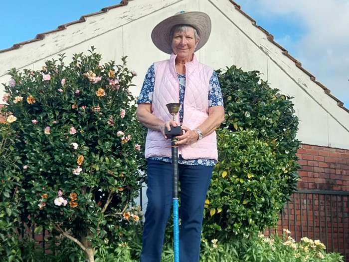 Junior Advantage Singles